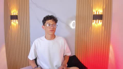 Snapshot of christopher_hunter chatting on 03-01-26, 09:17 Chrisopher Hunter online show from 03-01-26, 09:17