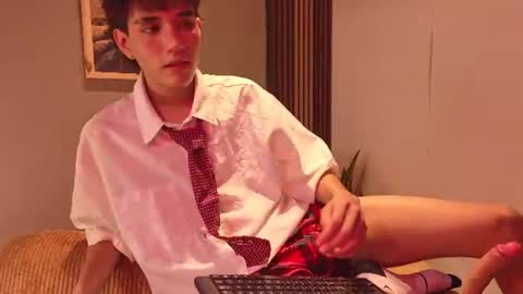 Snapshot of christopher_robin4 chatting on 07-24-26, 07:56 Chris online show from 07-24-26, 07:56