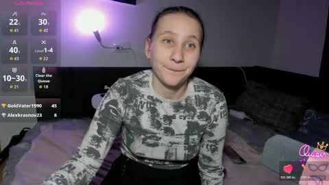 christyw3b online show from 04-01-26, 04:59