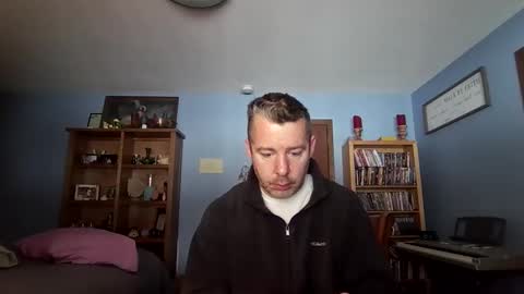 chrisw8121 online show from 12-03-25, 04:05