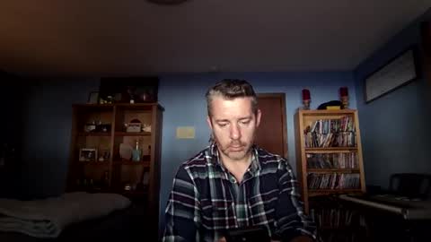 Snapshot of chrisw8121670385 chatting on 02-23-26, 05:10 Chris online show from 02-23-26, 05:10