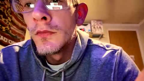 chriswells062590 online show from 02-15-26, 03:58