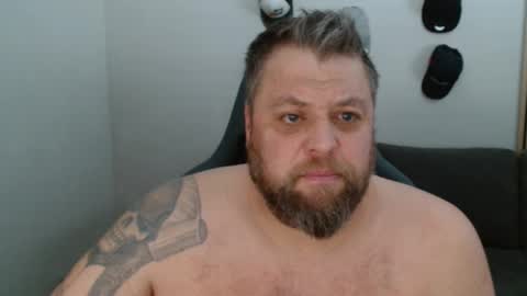 Snapshot of chrizz80 chatting on 01-10-26, 09:55 Chrizz online show from 01-10-26, 09:55