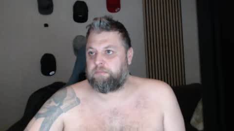 Snapshot of chrizz80 chatting on 01-15-26, 06:29 Chrizz online show from 01-15-26, 06:29