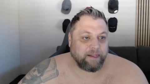 Snapshot of chrizz80 chatting on 03-04-26, 08:53 Chrizz online show from 03-04-26, 08:53