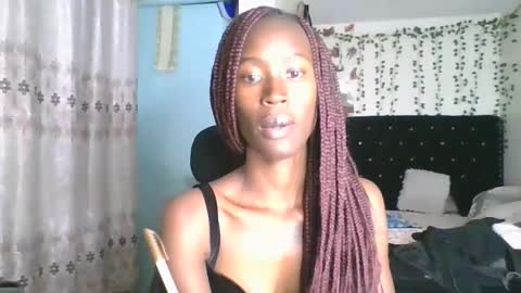 Snapshot of chroe22 chatting on 02-06-26, 10:13 chroe22 online show from 02-06-26, 10:13