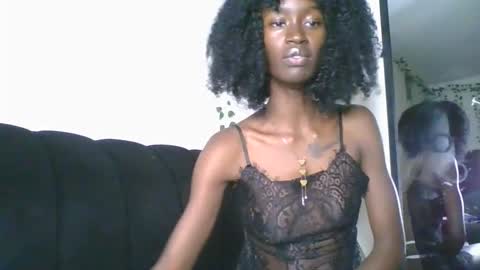 Snapshot of chroe22 chatting on 02-23-26, 08:17 chroe22 online show from 02-23-26, 08:17