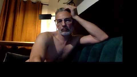 Chrome89 online show from 11-12-25, 06:03