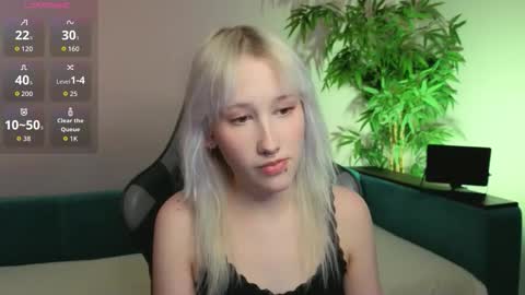 EvaBlonde TayaBrunette EliieBlack hair online show from 02-22-26, 02:15