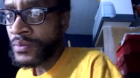 Snapshot of chronicle_of_biddick chatting on 02-07-25, 10:29 Vinny.D online show from 02-07-25, 10:29