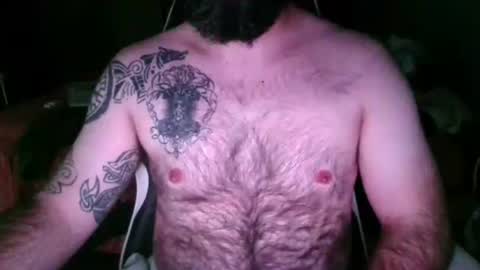 Snapshot of chub_bear_99 chatting on 05-10-26, 11:10 chub bear 99 online show from 05-10-26, 11:10