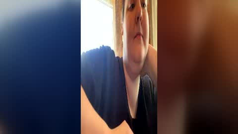 Snapshot of chubby__katie_ chatting on 06-18-26, 12:42 Kat online show from 06-18-26, 12:42