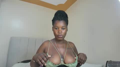 Flora online show from 04-22-26, 10:28