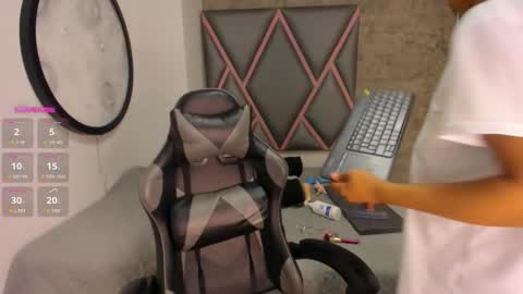 Saray online show from 09-14-25, 12:48