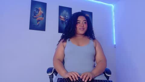 Snapshot of chubbycharm_ chatting on 10-08-25, 12:52 LU AMAI online show from 10-08-25, 12:52
