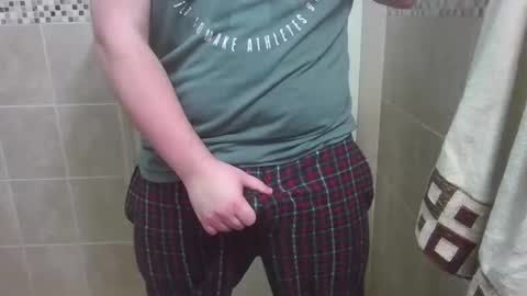 Snapshot of chubbycub14 chatting on 03-05-25, 03:29 chubbycub14 online show from 03-05-25, 03:29