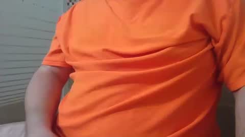 Snapshot of chubbycub14 chatting on 10-25-25, 05:08 chubbycub14 online show from 10-25-25, 05:08