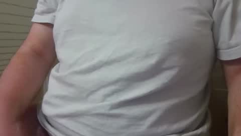 Snapshot of chubbycub14 chatting on 11-21-25, 07:23 chubbycub14 online show from 11-21-25, 07:23