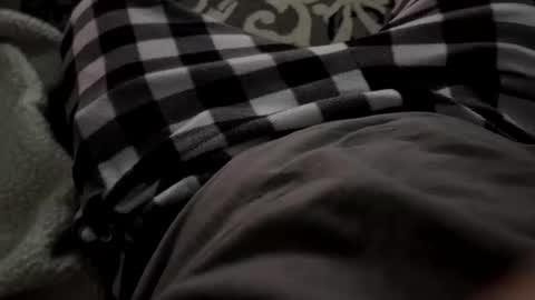 Snapshot of chubbycub14 chatting on 01-06-26, 01:15 chubbycub14 online show from 01-06-26, 01:15