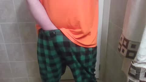 Snapshot of chubbycub14 chatting on 01-15-26, 05:49 chubbycub14 online show from 01-15-26, 05:49