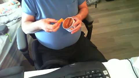 chubtoy online show from 03-10-25, 07:40