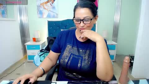 Snapshot of chubymature_ chatting on 06-24-26, 03:11 Lulu online show from 06-24-26, 03:11