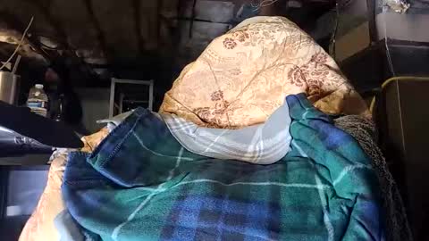 chuck7891 online show from 02-21-26, 08:32