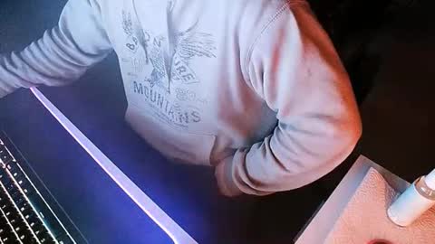 Snapshot of chucky606 chatting on 01-11-25, 06:54 chucky606 online show from 01-11-25, 06:54