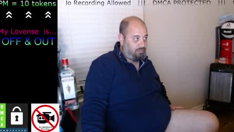 Snapshot of chunkymonkey420 chatting on 02-16-25, 08:21 Spencer Smokey Bear online show from 02-16-25, 08:21