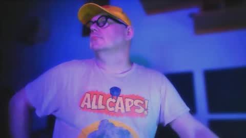 Snapshot of chybbydj4 chatting on 06-08-26, 08:20 Sir UAZ Bochanka online show from 06-08-26, 08:20