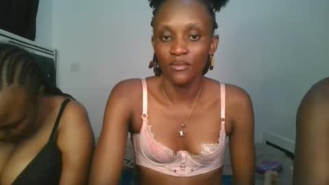 chyna_baibe online show from 10-25-25, 06:35