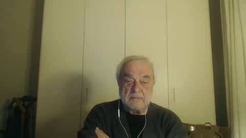 Snapshot of ciaoamoremio4 chatting on 01-03-25, 08:32 ciaoamoremio4 online show from 01-03-25, 08:32