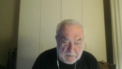 Snapshot of ciaoamoremio4 chatting on 02-09-25, 01:35 ciaoamoremio4 online show from 02-09-25, 01:35