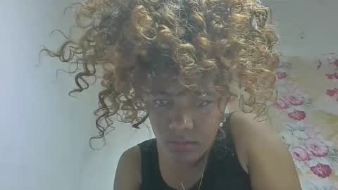 Snapshot of ciciazzhh chatting on 03-07-26, 02:14 ciciazzhh online show from 03-07-26, 02:14