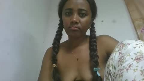 Snapshot of ciciazzhh chatting on 03-10-26, 08:14 ciciazzhh online show from 03-10-26, 08:14