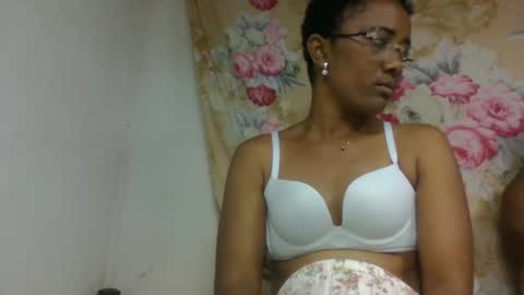 Snapshot of ciciazzhh chatting on 03-25-26, 12:38 ciciazzhh online show from 03-25-26, 12:38