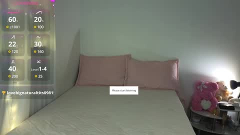 Snapshot of cielo_18d chatting on 01-08-25, 04:12 Mia online show from 01-08-25, 04:12