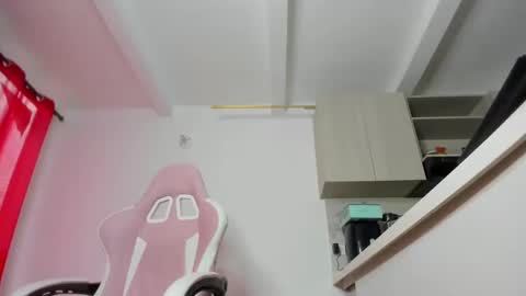 Sara INSTAGRAM SARARENDON7798 online show from 12-24-24, 11:38