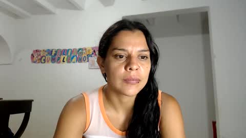 Snapshot of cielonoir04 chatting on 06-01-26, 04:03 Cielo Noir online show from 06-01-26, 04:03