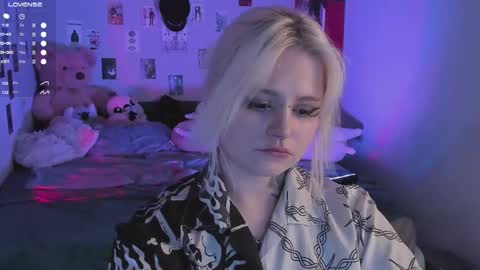 Helen and Teya online show from 11-06-25, 11:33