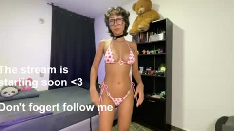 Snapshot of cinamon_kingdom chatting on 07-14-26, 10:37 Luna and Sebas online show from 07-14-26, 10:37