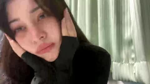 Lin online show from 05-16-26, 12:51