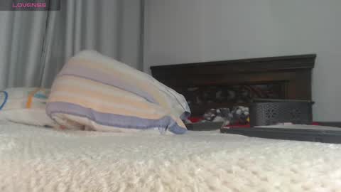 CINDY online show from 03-11-26, 03:23