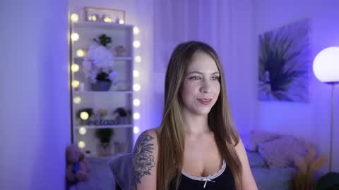 Snapshot of cindy_grey_ chatting on 10-02-25, 06:48 Cintybaby online show from 10-02-25, 06:48