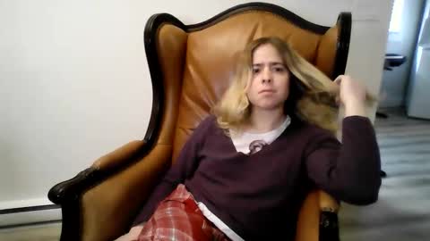 Snapshot of cindyfitness chatting on 10-26-25, 05:52 cindyfitness online show from 10-26-25, 05:52