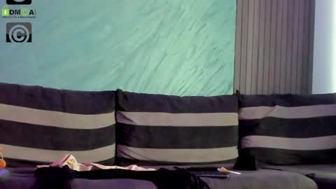 Snapshot of cindytail chatting on 06-11-26, 02:53 Cindy online show from 06-11-26, 02:53
