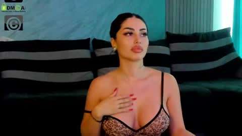 Snapshot of cindytail chatting on 07-04-26, 06:52 Cindy online show from 07-04-26, 06:52
