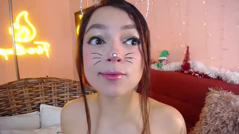 cinnamon_bite online show from 01-07-26, 01:02