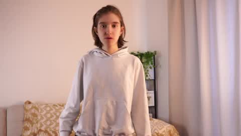 Snapshot of cinthiakrehbiel chatting on 03-28-26, 07:52 Lila 3 online show from 03-28-26, 07:52