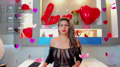 Snapshot of cinthya_mjs chatting on 02-17-25, 12:16 Cinthya online show from 02-17-25, 12:16
